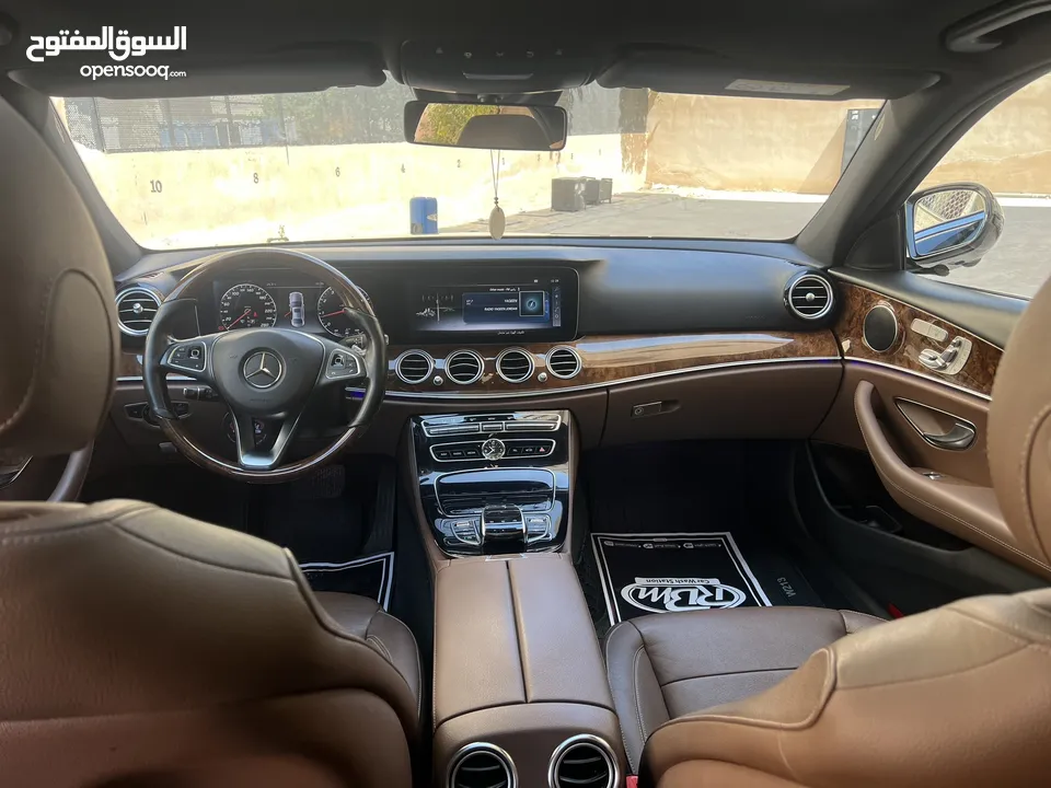 Mercedes-Benz E200(2017)