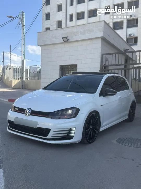 Golf GTi ترخيص 2014 فل الفل بسعررر حرررق كااااش البيع فقط كااش والتنازل مباشرا