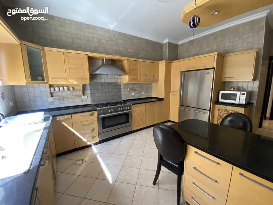 Furnished Apartment to Rent 186sqm ( Property 16375 )-174813661