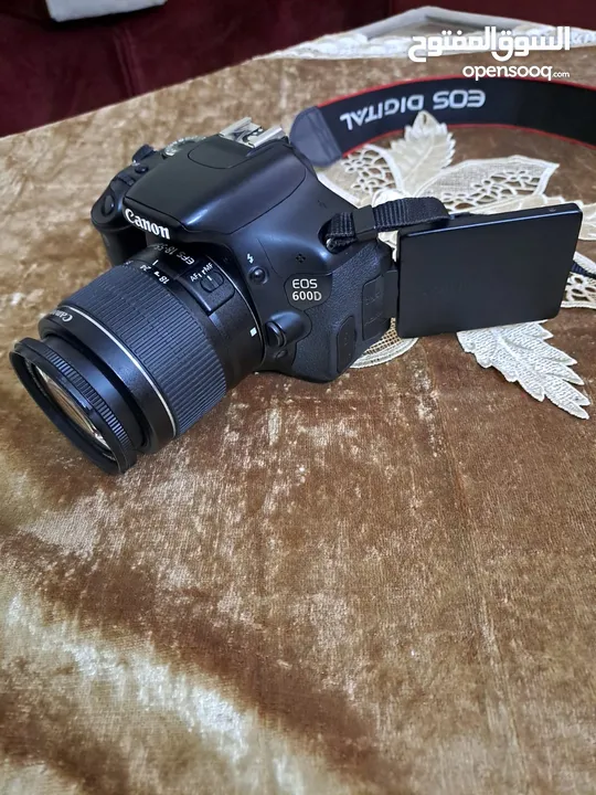 كاميراCannon 600d للبيع