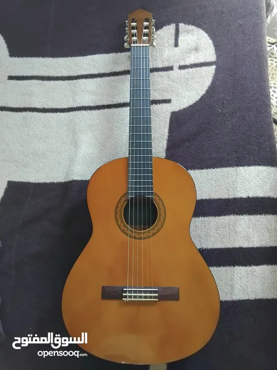 جيتار ياماها C40