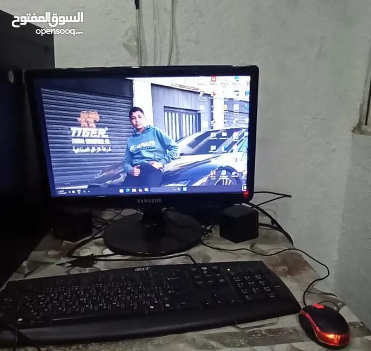 كمبيوتر 11 برو مستعمل للبيع