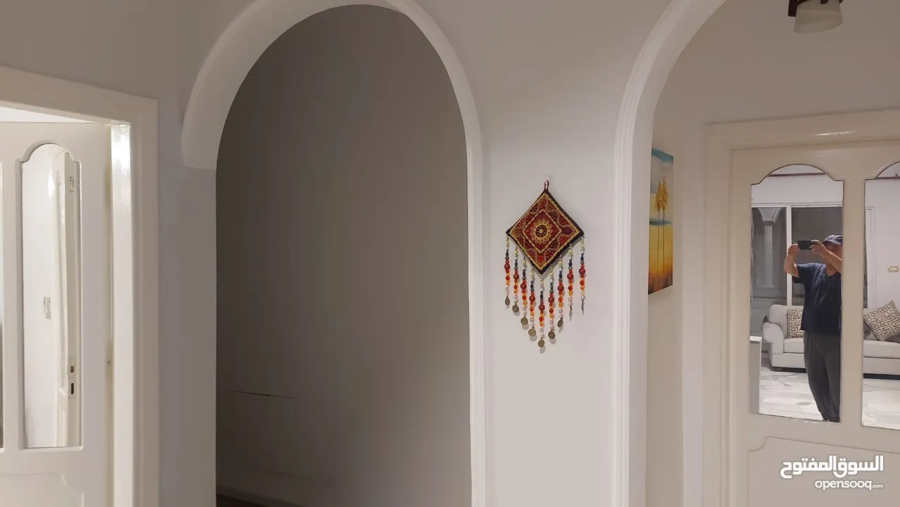 شقة نصف مفروشة للايجار في دير غبار ref : 14239
