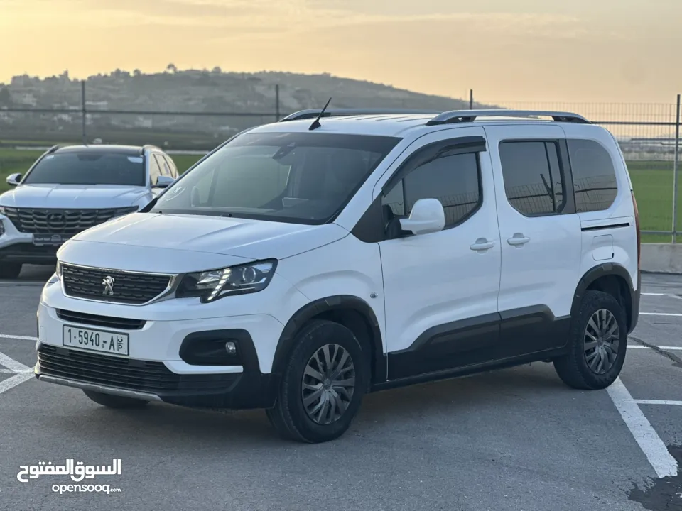 بيجو بارتنر اتوماتيك سبع ركاب ديزل 2019 برايفت اضافات مميزة الشكل الجديد