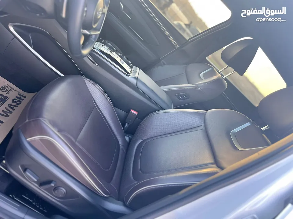 هونداي توسان /2022 فل الفل بدون فتحة سقف  2x4 ///240Hp بنزين + كهرباء  ( Haybrid) 1600cc