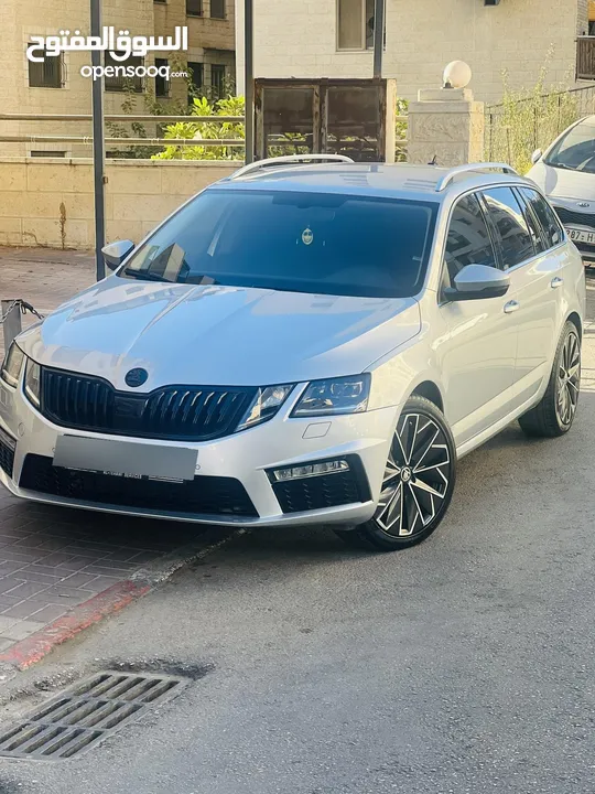 سكودا اكتافيا