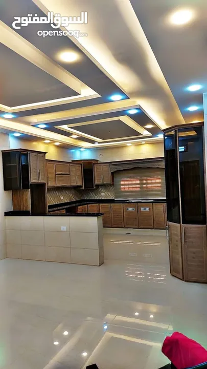 مطابخ ألمنيوم شبابيك ابجورات أبواب ألمنيوم بأقل الأسعار  ابجورات كهرباء ويدوي افضل نوع البجورت