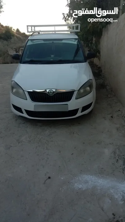 سكودا فابيا للبيع  او البدل موديل 2013