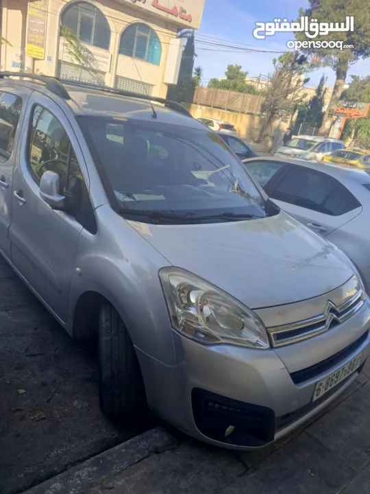 ستروين بيرلنغو 2017 للبيع