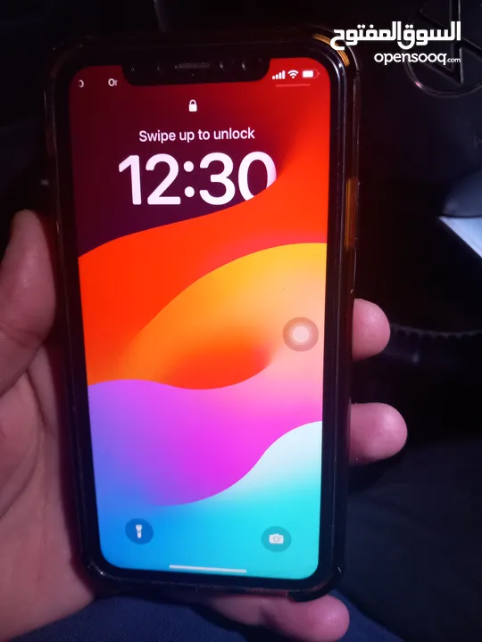 iphone 11 64 g بحالة ممتازة جدا