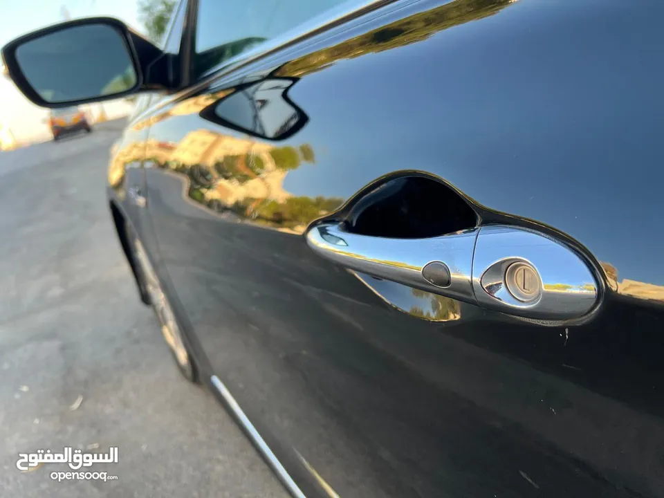 هونداي سوناتا 2013فحص كامل وارد شركة فل الفل رويل لا تحتاج إلى اي صيانه