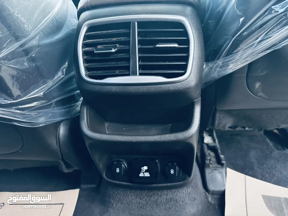 جيب هونداي سانتافيه فل الفل وان مليون بانوراما دفع رباعي 4ع4
