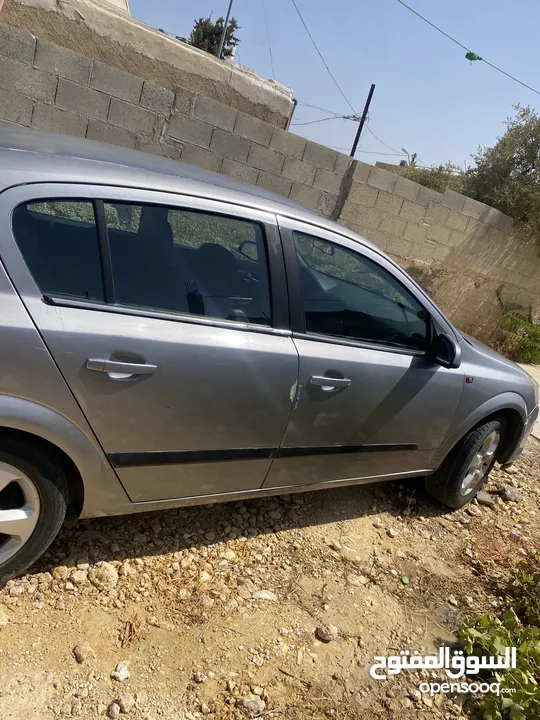 اوبل استراً فحص نظيف  موجود في بيت لحم