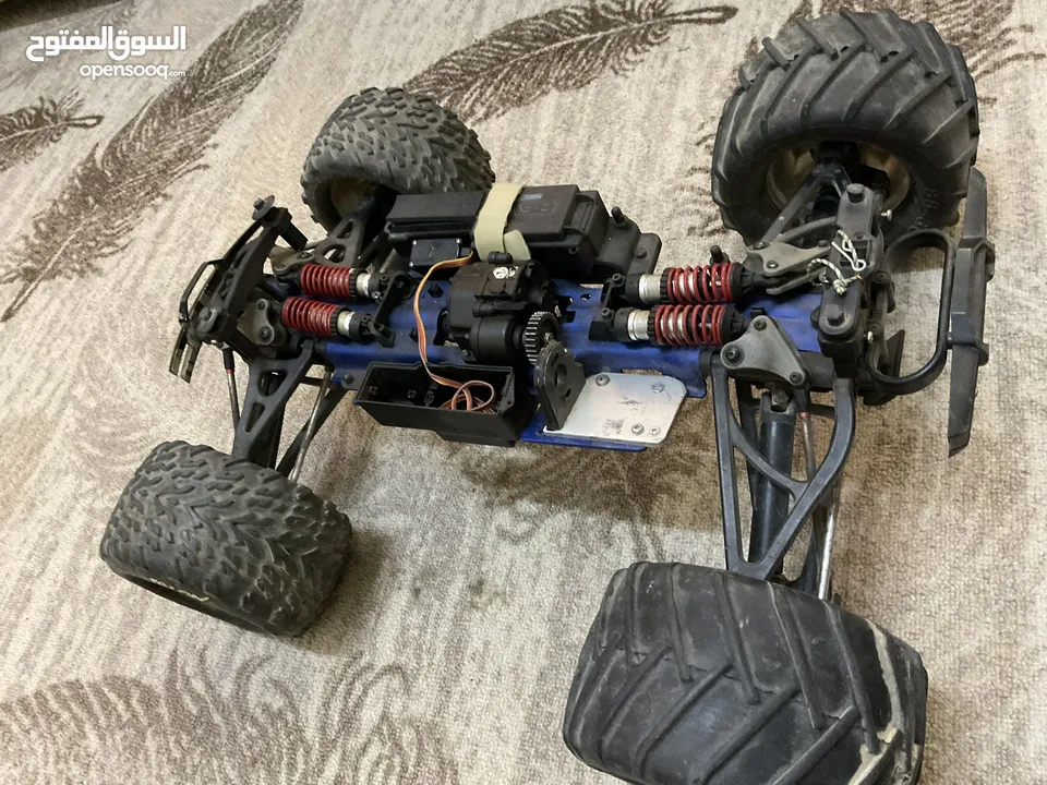 Traxxas revo 3.3 قطع