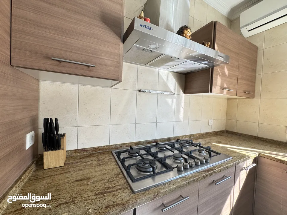 شقة مفروشة للإيجار 200م2 ( Property 40418 )-175089930