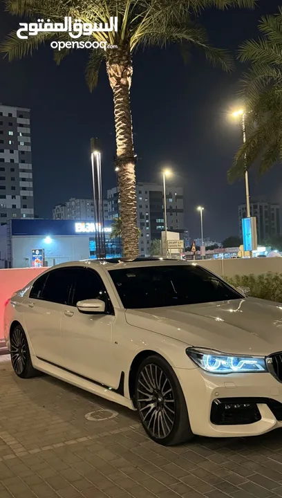 BMW 750 2018