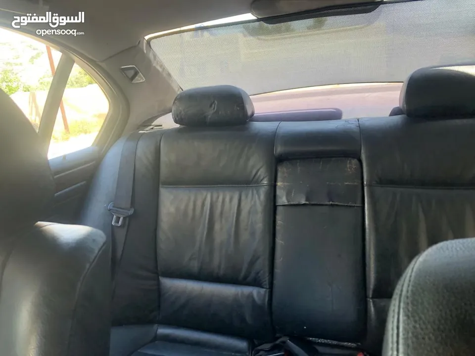 بي ام دبليو BMW موديل 2000  e46