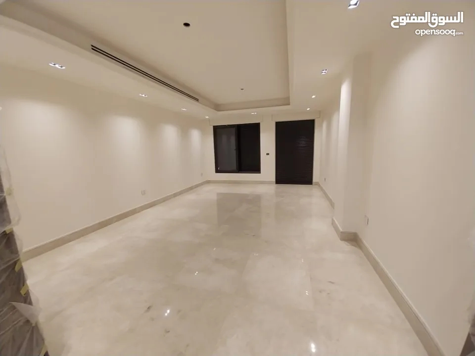 Unfurnished apartment  ( part of villa ) to Rent  ( Property 38566 )-174775474