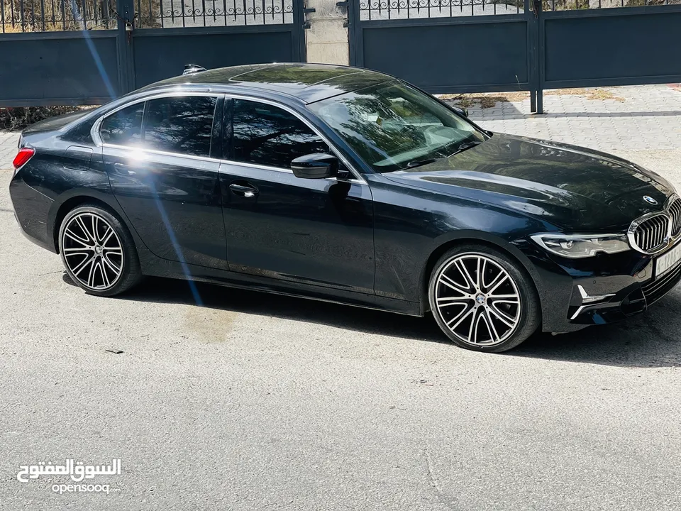 BMW 320i 2019