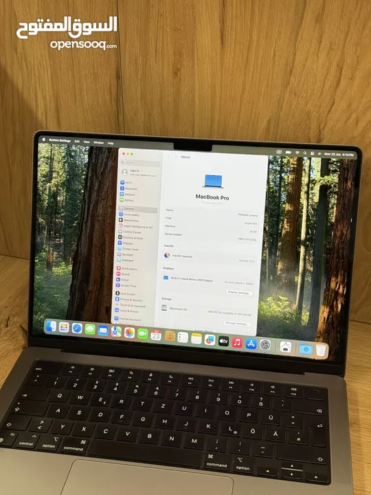 MacBook Pro 2023/ M3-Chip/ 8 RAM/ 512