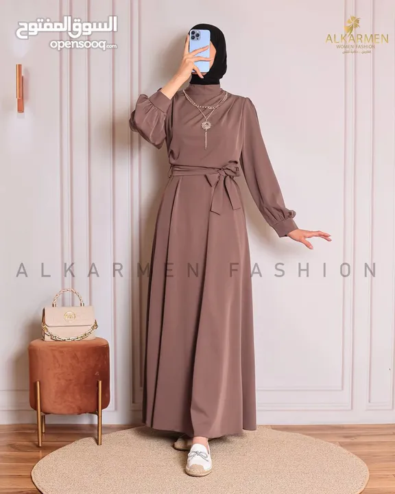 ملابس نسائية ، عبايات ، فساتين