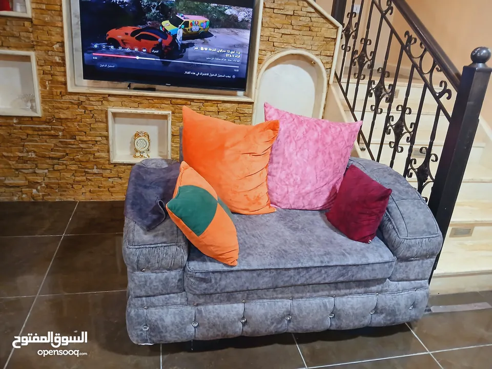 طقم كنب  مستعمل تفصيل بحالة ممتارة