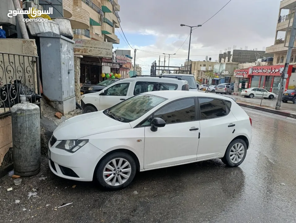 سيات ابيزا