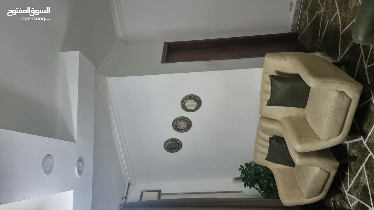 شقه للبيع بسعر ممتاز لداعي السفر