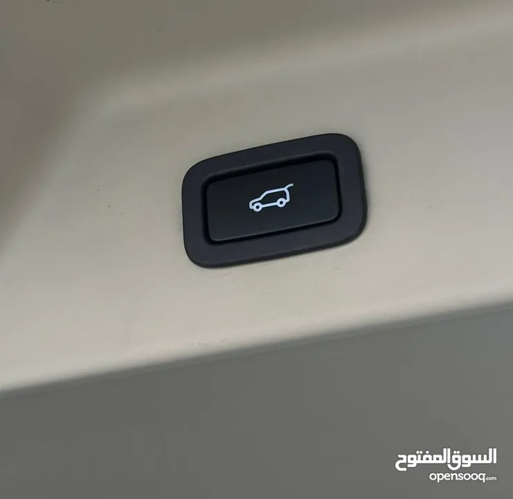 RANGE ROVER VOGUE Hybrid 2020 للبيع كاش او اقساط من المالك مباشرة بسعر مغري