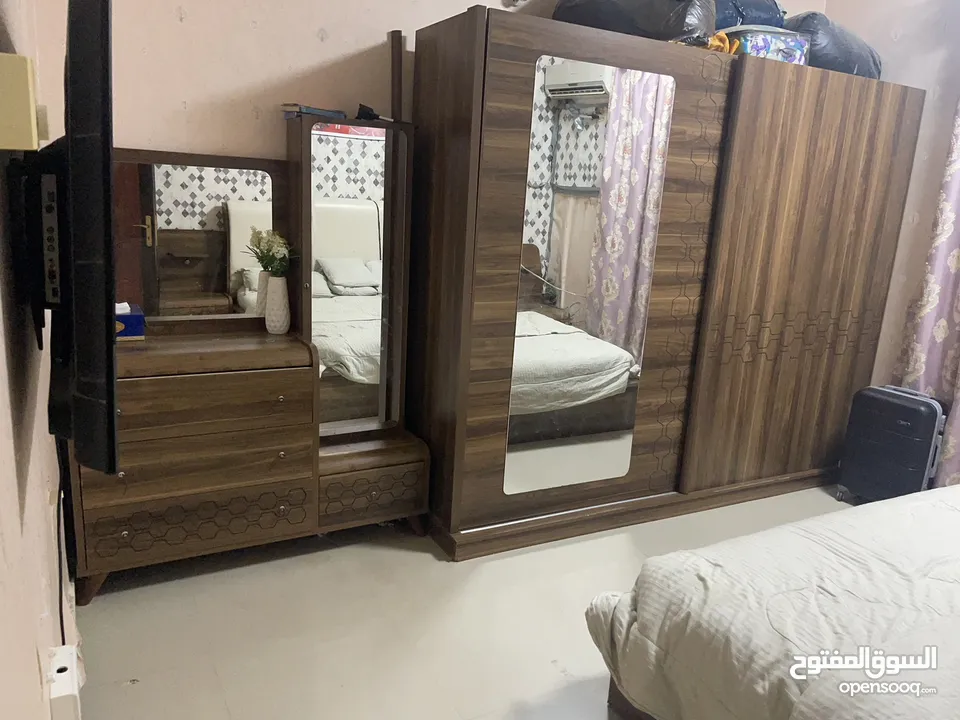 Bedroom set with LCD