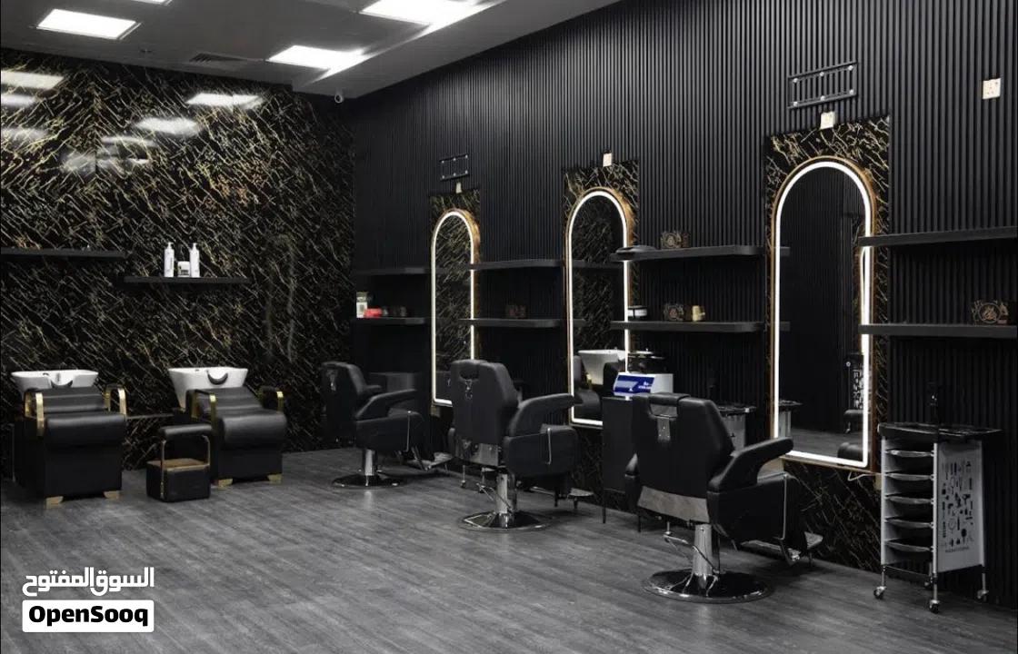 اكبر صالون رجالي بعجمان للبيع