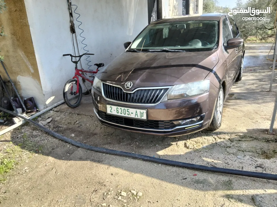 سكودا رابيد يد 1