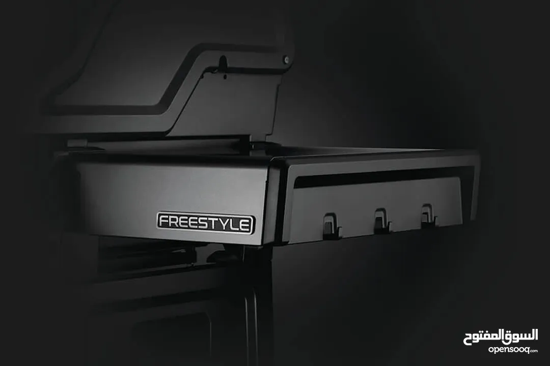 NAPOLEON F365SBPGT  Freestyle 365 Propane Gas Grill