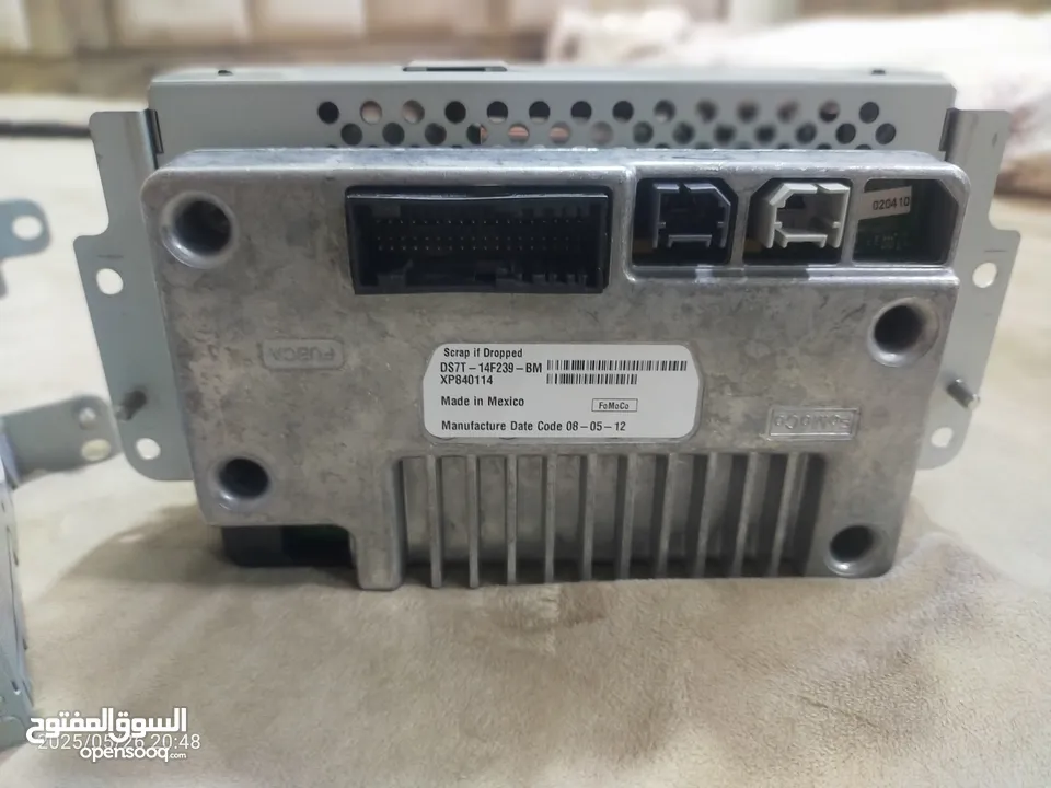 شاشة فورد فيوجن سينك 2 الكبيرة