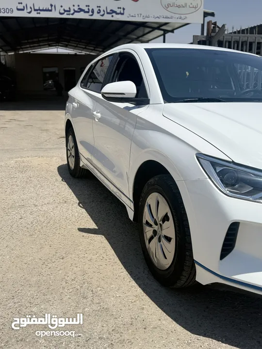 BYD E2 2022 ابيض