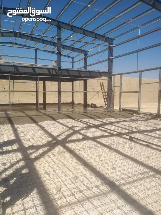 لتنفيذ جميع أعمال الإنشاءات والهياكل المعدنية والصيانة والتشطيبات