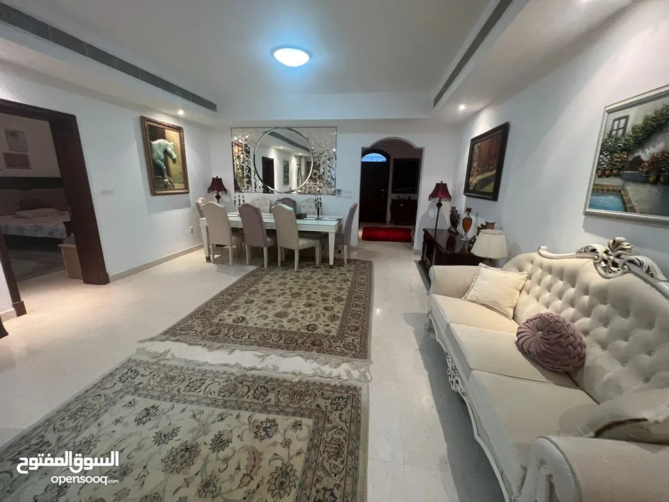 Top Floor 2 Bedrooms, Muscat Hills  شقة غرفتين للتملك الحر مسقط هيلز