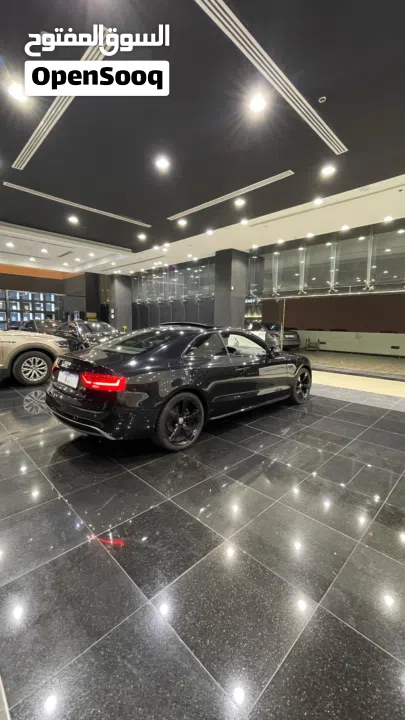 Audi A5 Coupe model 2015