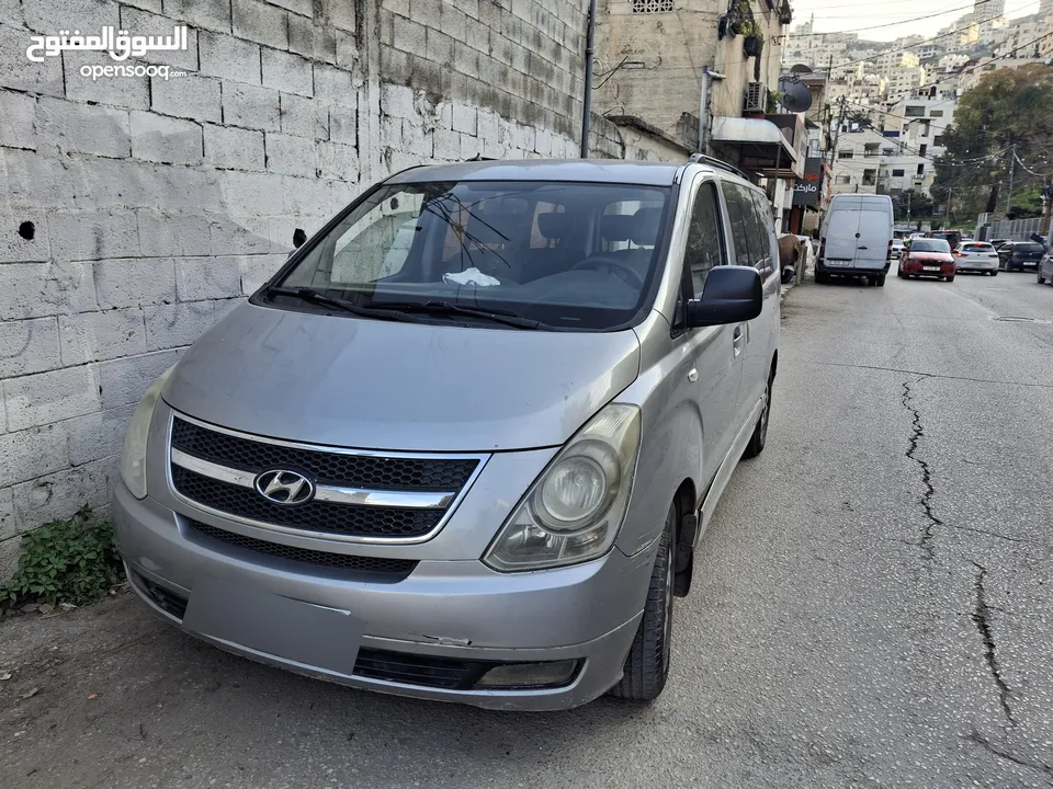 هونداي. H1  2012
