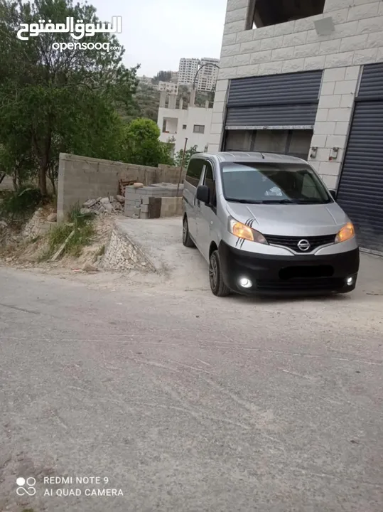 نيسان nv200 يد أولا بوية شركة