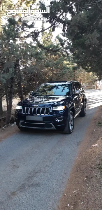 جيب جراند شيروكي 2016 ليمتد فحص كامل بانوراما  لون مميز جدآ واضح ممشى قليل  Jeep  4x4