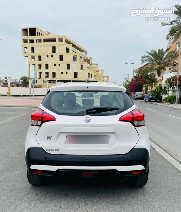 *NISSAN KICKS*  *Agency Bahrain* *Model -  *2017* *Km - 135k km Only* Engine - 1.6 L  Color – white