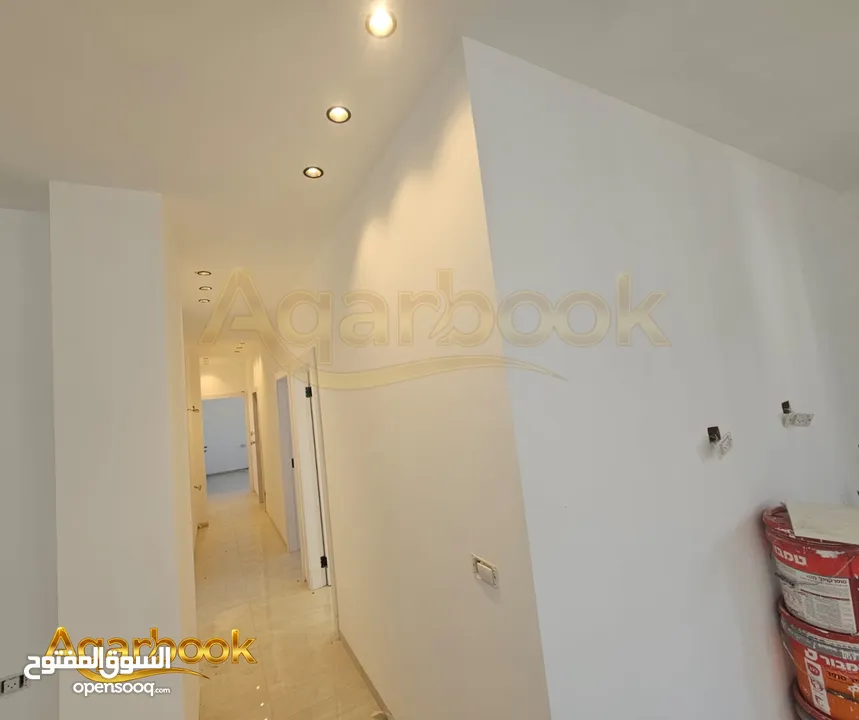 شقة للبيع غير مفروشة للبيع في بيتونيا