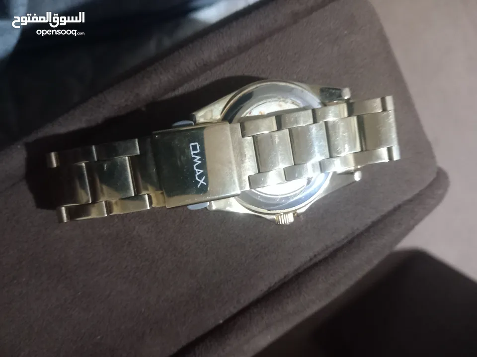 ساعة اوماكس