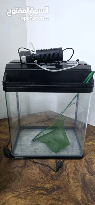 Fish Tank with water filter Used and Clean. Filter working condition..
