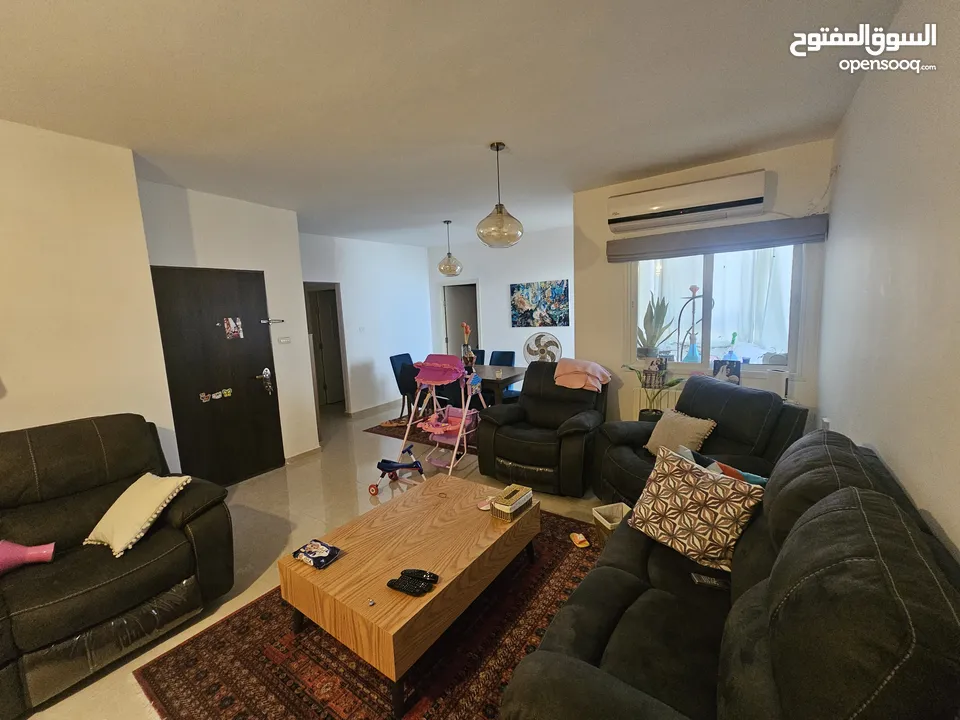 شقة سكنية جاهزة للسكن تشطيب جديد