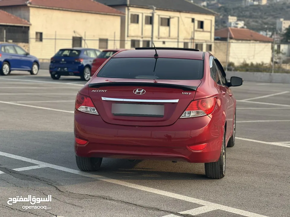 هونداي اكسنت /2014 فل فتحة سقف ديزل اتوماتيك 4 غيار كاملة الإضافات و المميزات