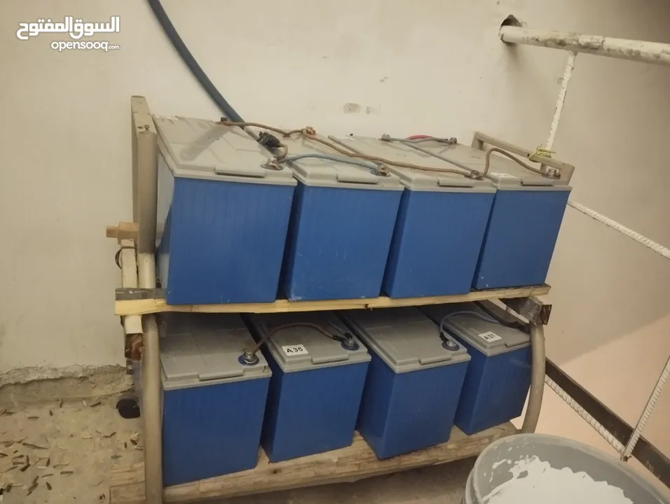 بطاريات جل 120امبير  تصلح لاستعمال الطاقة الشمسية  تصلح لاستعمال للشاحنات  والسيارات الكبيرة