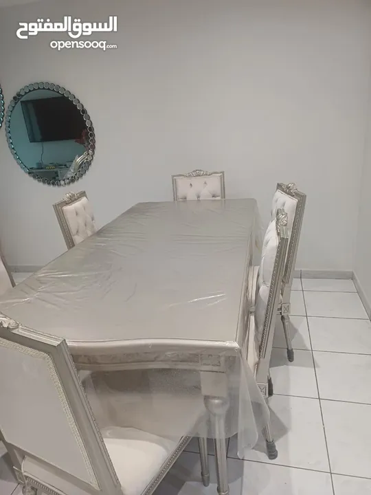 طاولة طعام بيع Dining table for sell