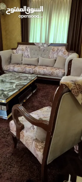 طق كنب غرفة ضيوف